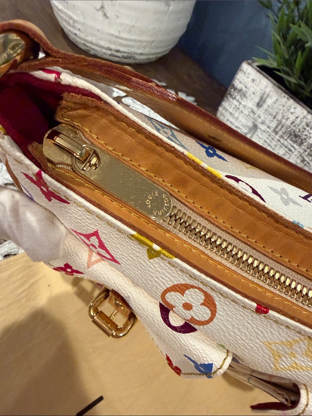 Authentic Louis Vuitton murakami Lodge Pm - Picture 9 of 17